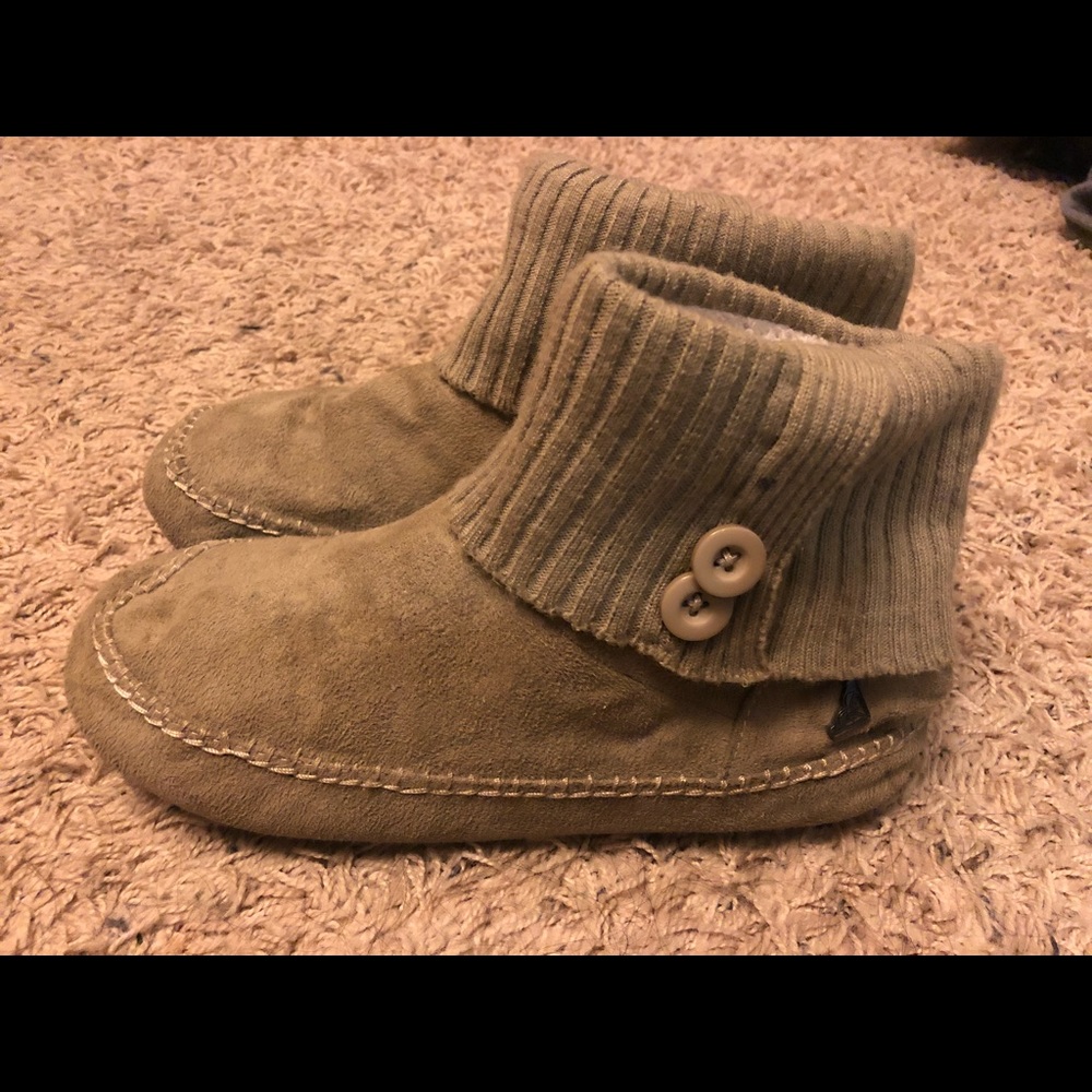 Women Roxy Brand booties